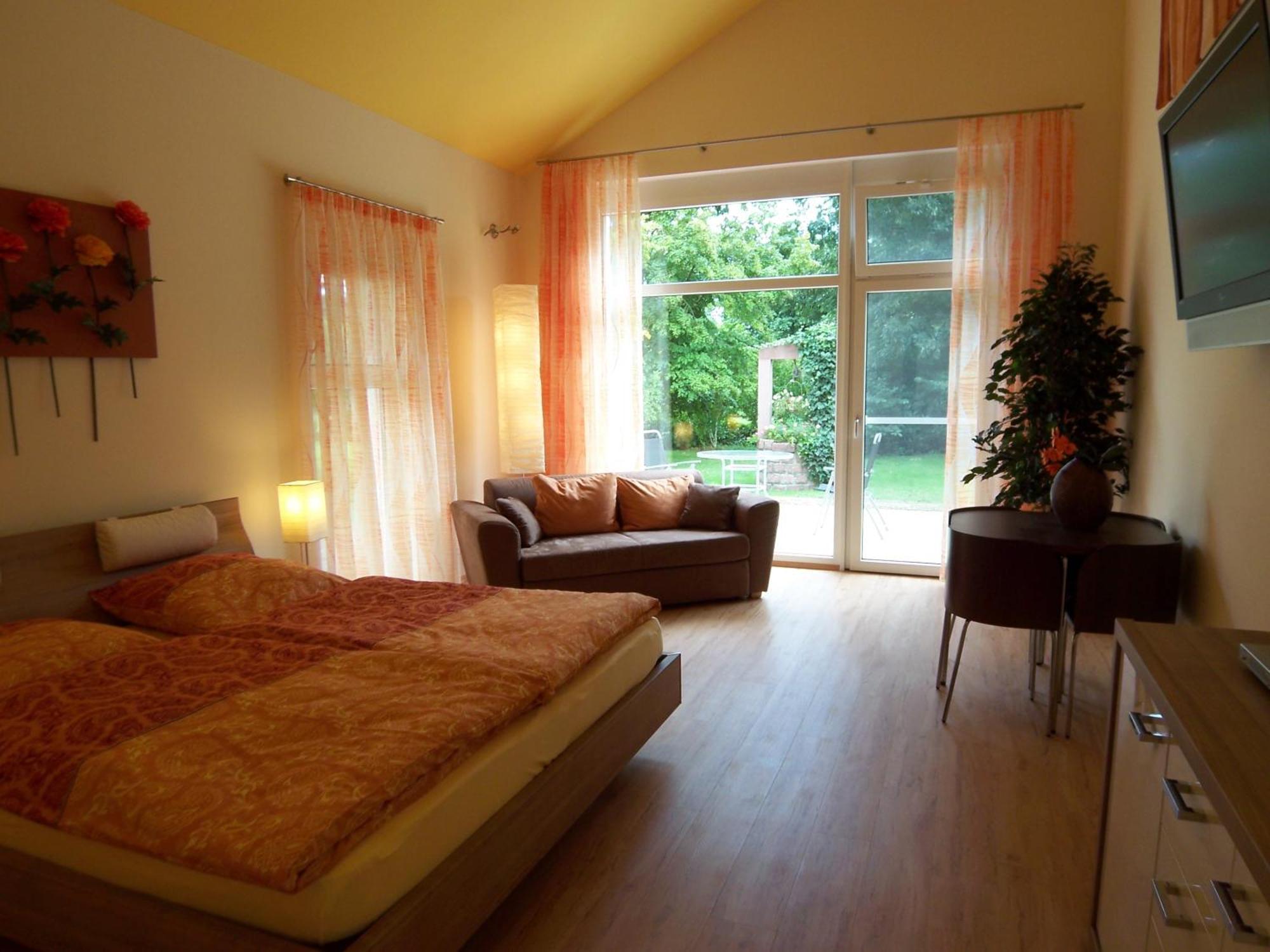 Badische Landoase Aparthotel Kehl Екстериор снимка